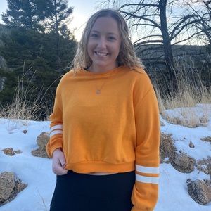 Yellow/orange crewneck